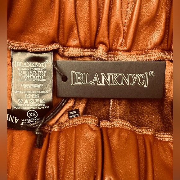 BLANK NYC BROWN  FAUX LEATHER ELASTIC HIGH WAIST CROP PANT XS - Picture 10 of 10